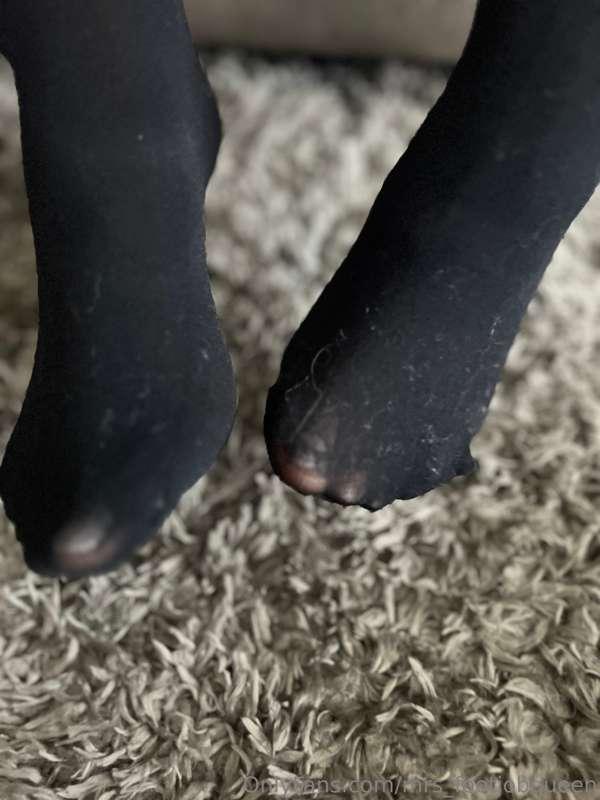 mrs_footjobqueen image #8