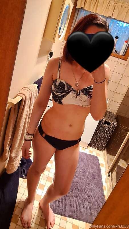 Whose keen for summer?🔥 This girl surely is😘😘