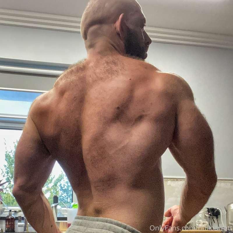 Progress on the back is coming along nicely too.  Need more.