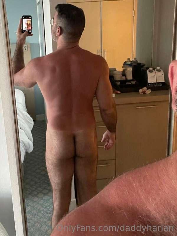 Hump Day: sunburned Dad edition