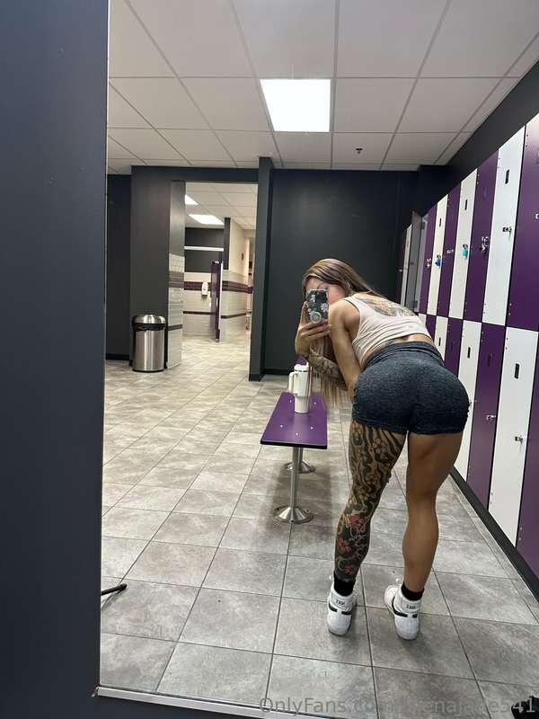 Calves on check🦵You like it? cuz I do 😍