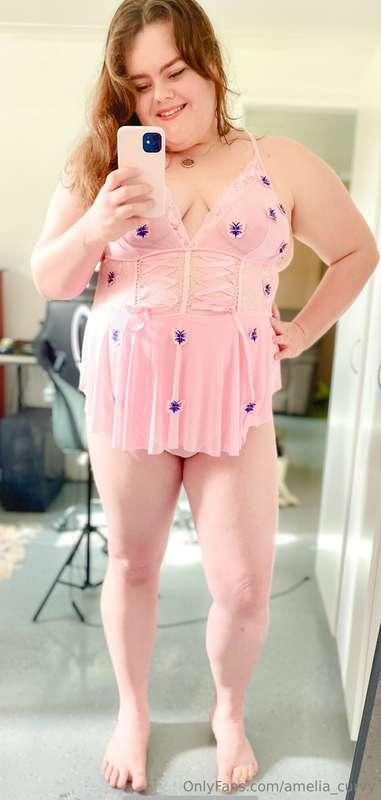 What do you all think of my new pink lingerie? 💕

It was gif..