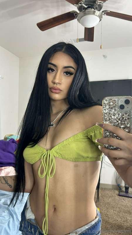 😈