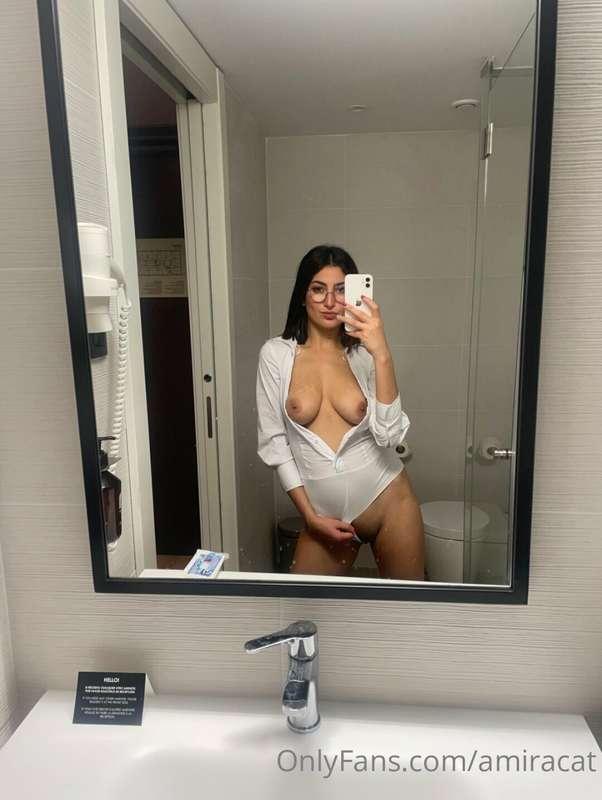 Sometimes I think my work outfit is a bit provocative 🤭🤭 Sho..