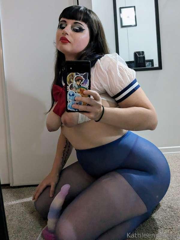 Tip me if you wanna give me some motivation to try out my ne..