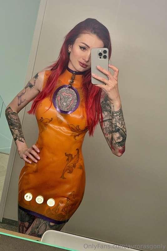 should I wear it on our date? 