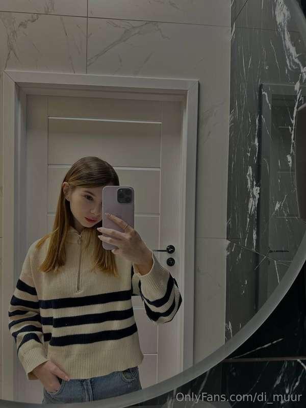 @aniicka hi, my name is Aniсka and I know how to melt your h..