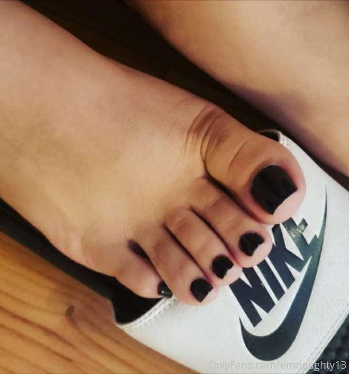 For my feet fans 😘😘