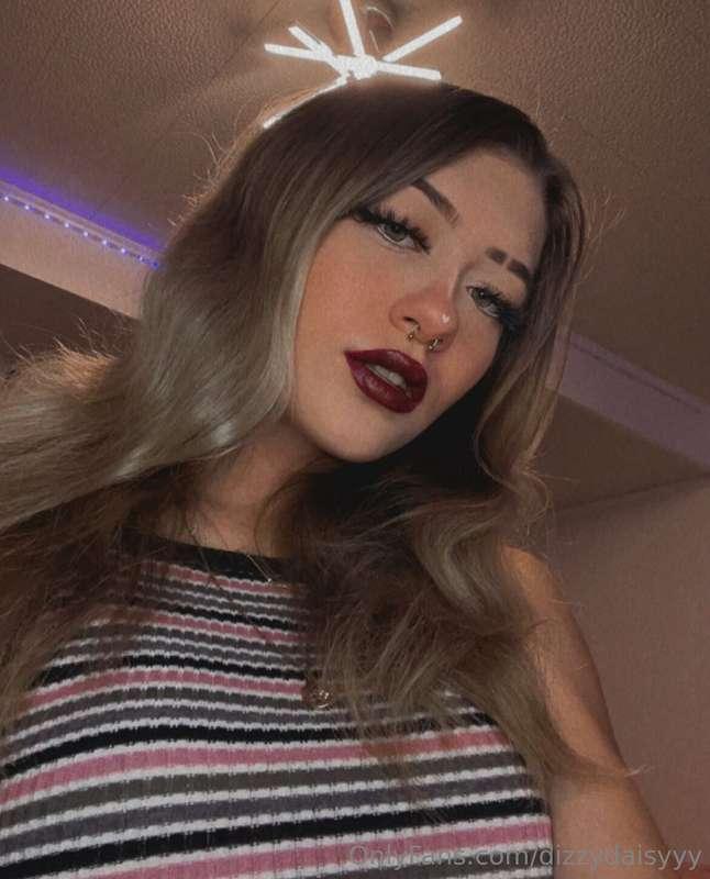 need to be tied up & punished ❤️‍🔥