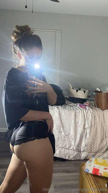 If I were your girl, I would send pics like this to you ever..