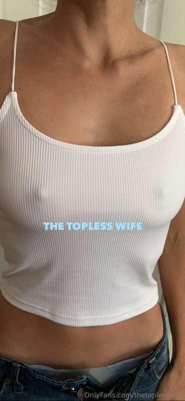 For those of you that are tight top, no bra, hard nipple fan..
