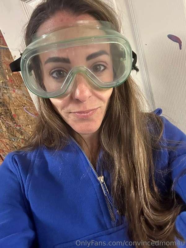 i need these for facial fridays! lol 😂 🥽👩‍🔬