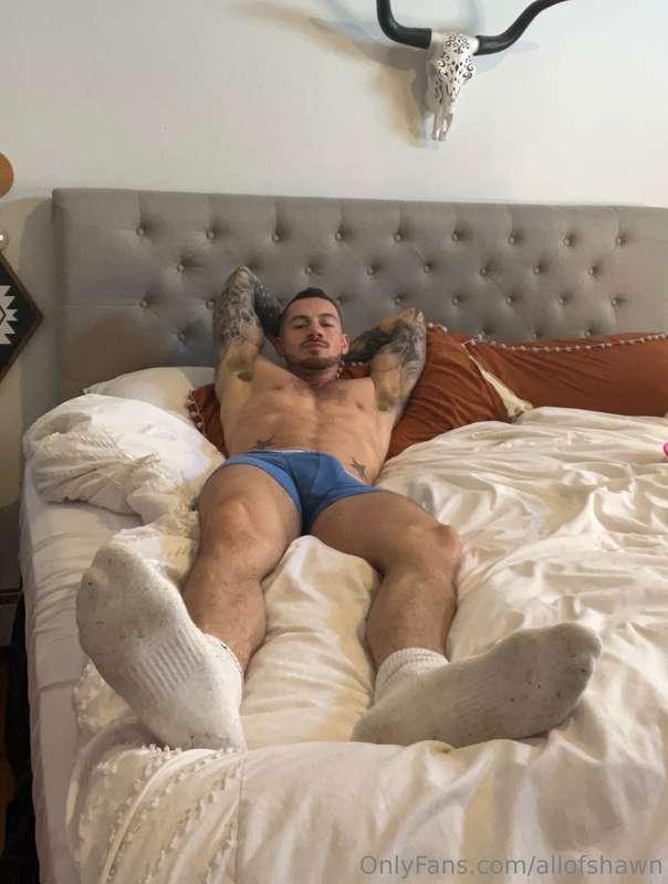 Good morning, happy FootFetishFriday 😉