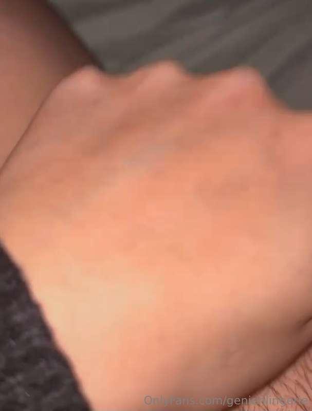Soaking them sheets baby...it's so fucking wet