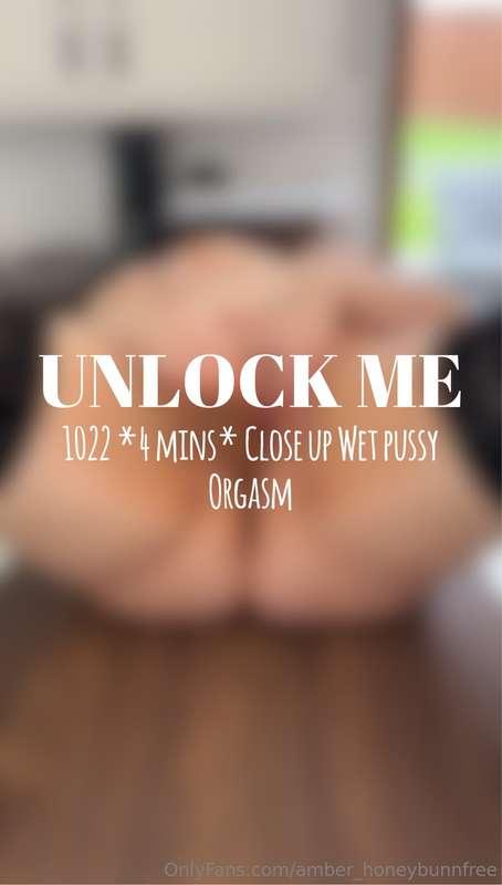 **WATCH AS I LAY ON THE KITCHEN COUNTER, TAKING MY DILDO IN ..