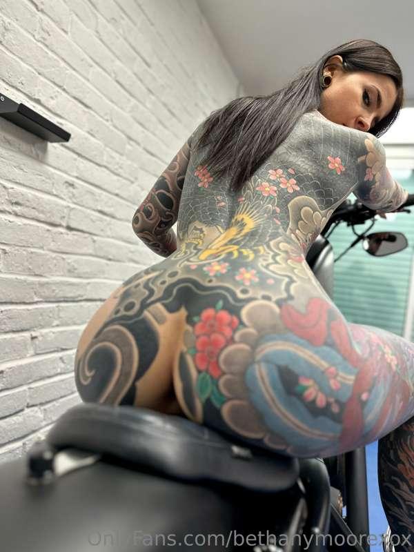 who wants to see me strip down naked on my Harley Davidson? ..