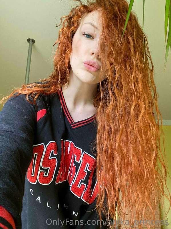 Are you into curly girls?🤔
