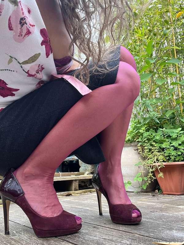 Here is part 2 of 3 posts dedicated to my mulberry stockings..