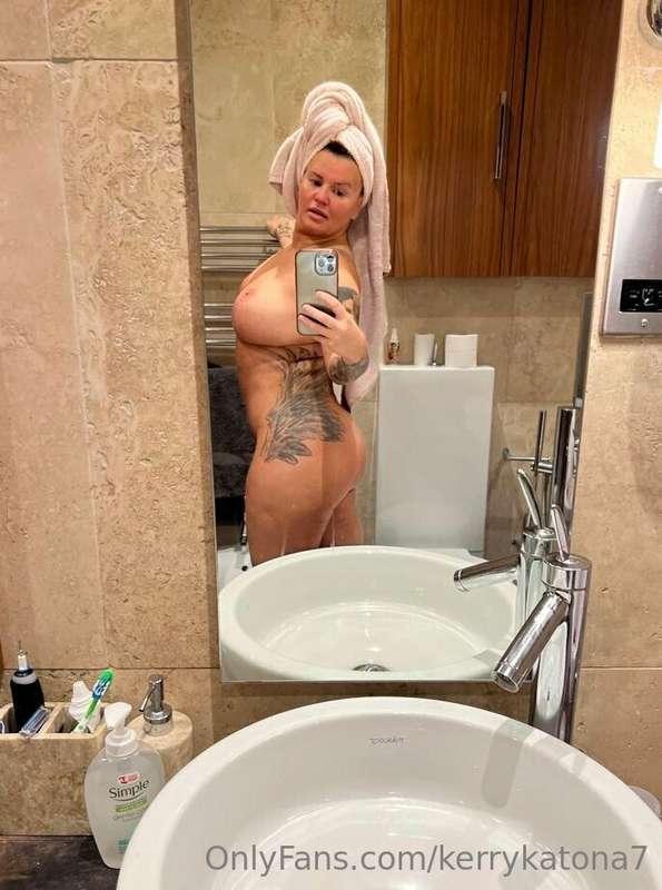 Catchup cuming today guys 😘😘💦