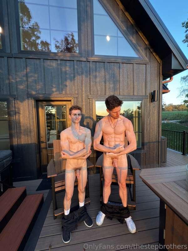 thestepbrothers image #3