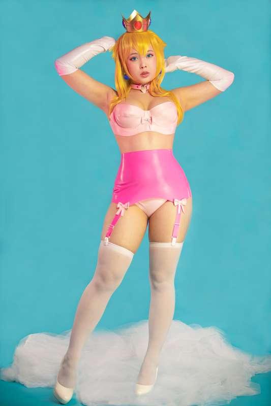 Princess Peach wallpaper