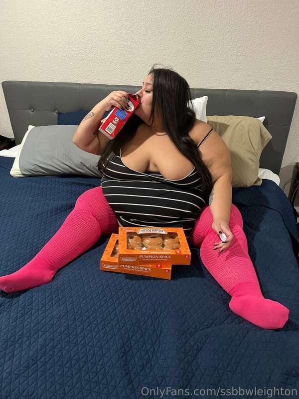 ssbbwleighton image #1