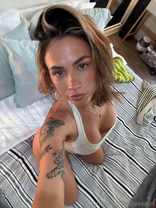 Tell me you love me 