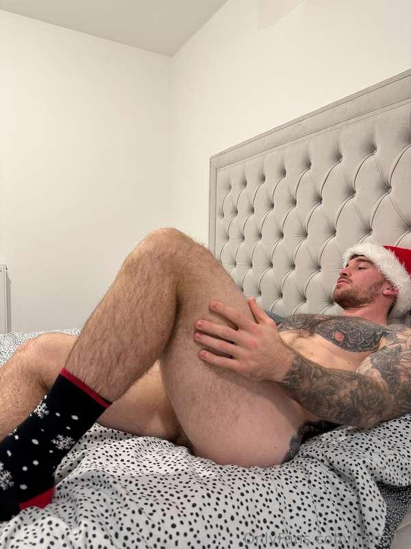 Happy Christmas Hatters! Hope you all had a good one! 🎄☃️👀