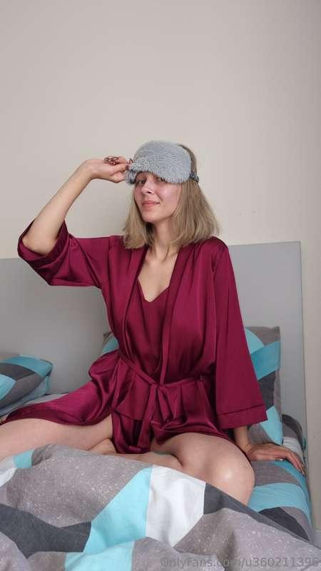 I had a very hot dream today, I would like to make it come t..