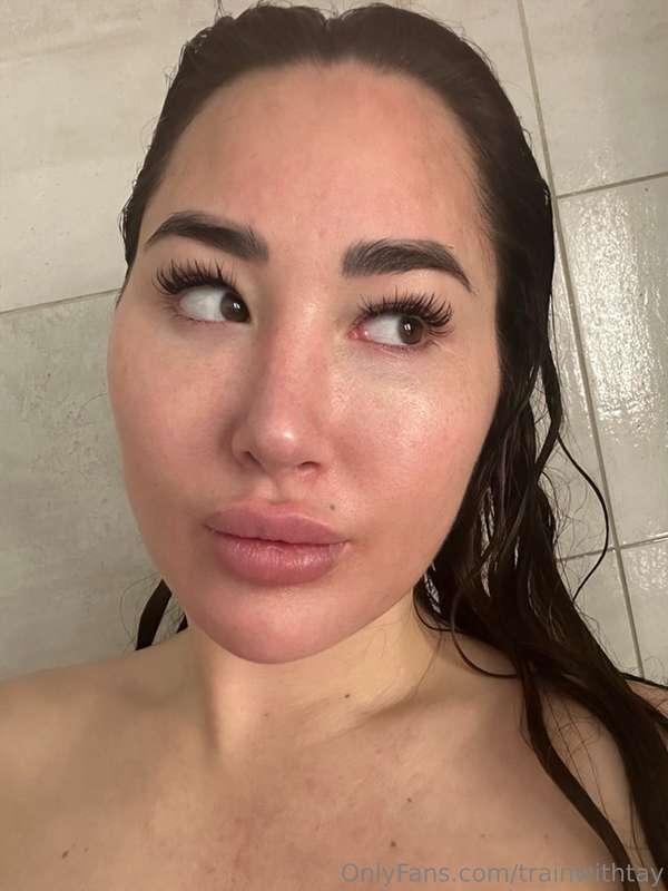 Wanna join me for shower?🤭