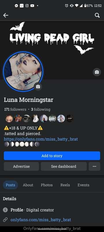 My Facebook and Twitter 😘