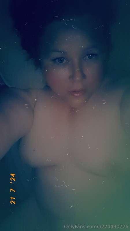Omg so hot tonight. Layed here in the dark boiling. Want to ..