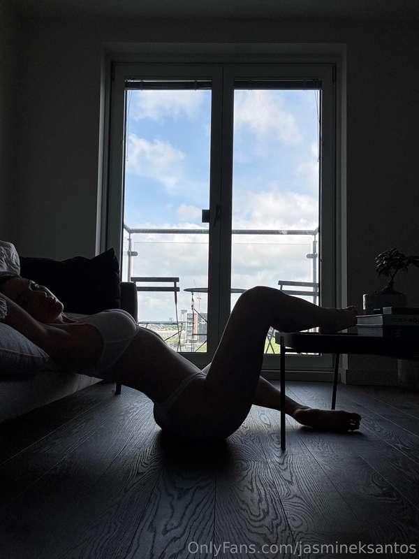 girl next door vibe 👅