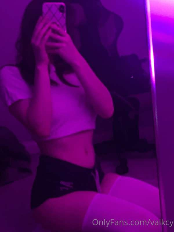 ur thigh high gf <3