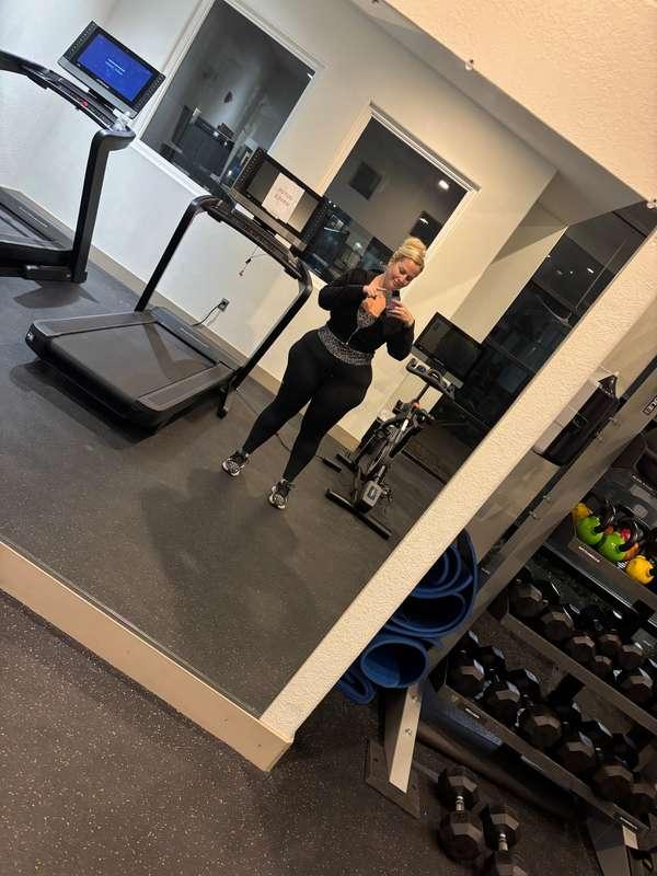 Good morning ☀️ 👅🏋🏼‍♀️