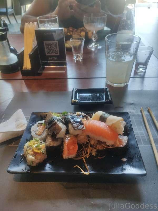 I love so much 😍🍣