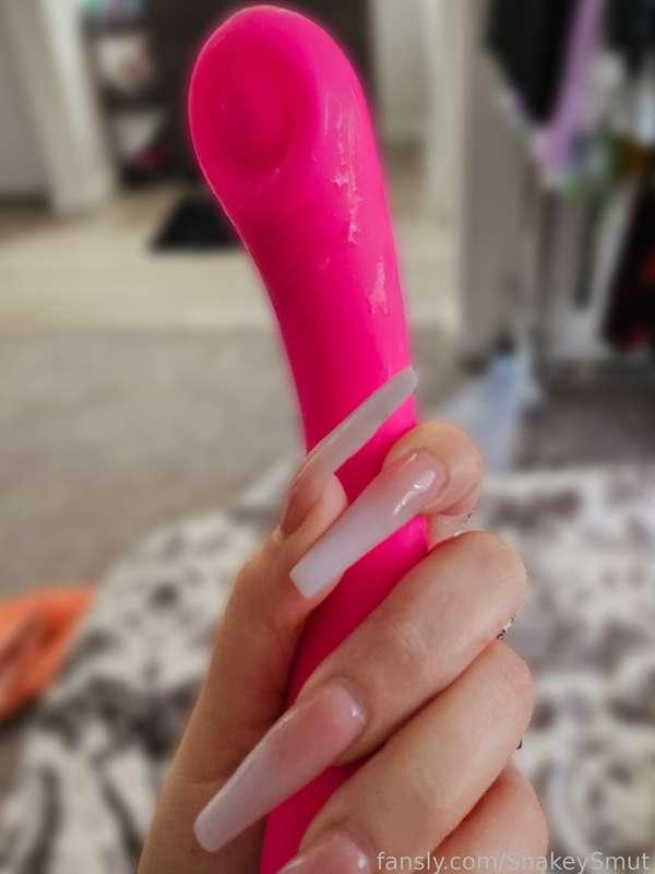 one might say the osci play session was fun 🫣

i can't wait for y'all to hear the audio, will be up soon. ahhhh i had so many yummy sexts to enjoy. y'all spoiled me! winner has been contacted too -- 💕 tysm for giving me lovely n sexy things to read &amp; playing with me. it really means a lot 

xo 

#masturbation #wet #fyp #orgasm 