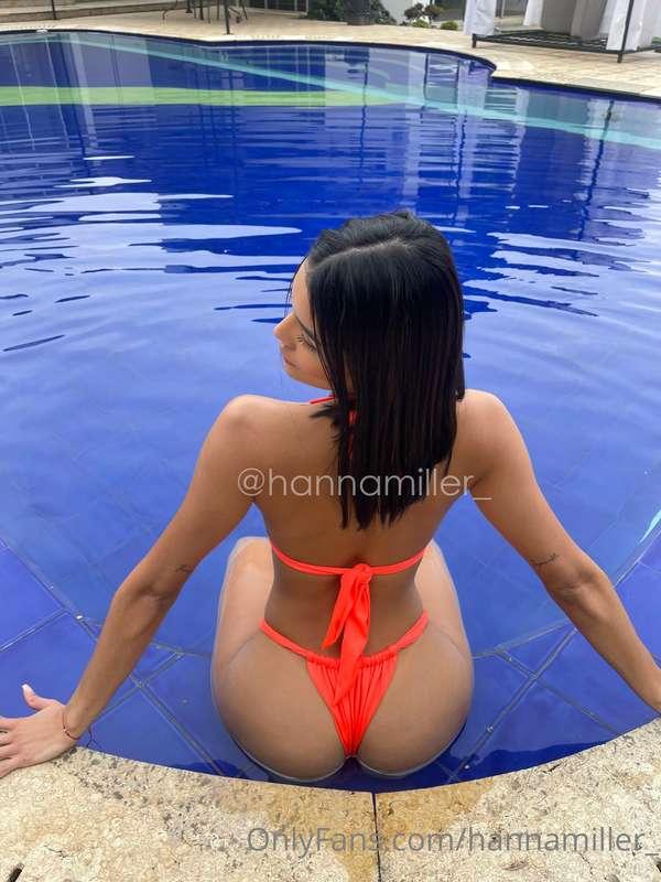 Figure on point ❤️‍🔥 what are you doing this sunday? 🥰