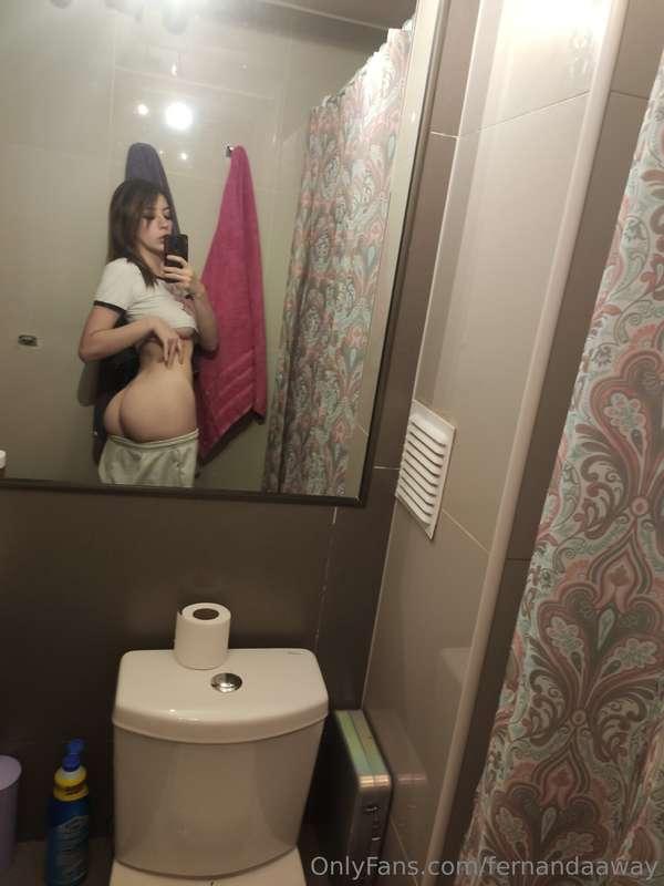 fernandaaway image #1