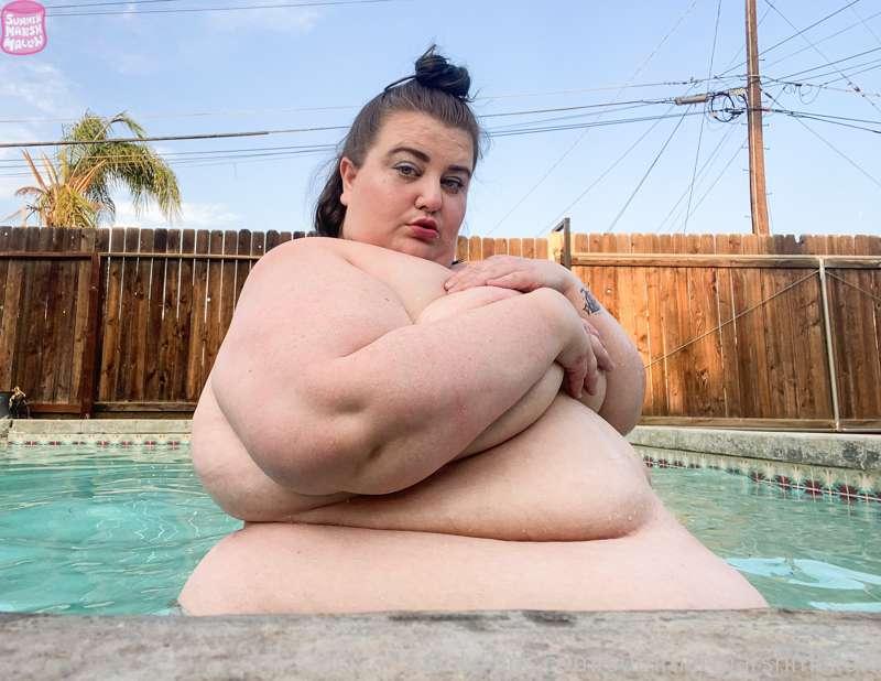 Ever seen a marshmallow roasting in the California sun? ☁️☀️