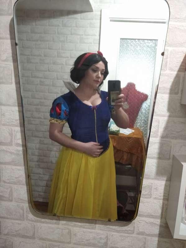 Snow White shooting