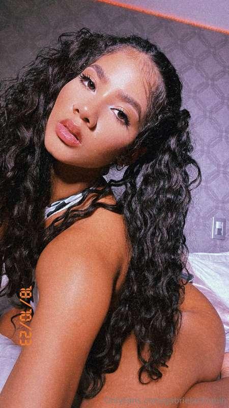 Shut up and kiss me 👄