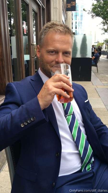 Get a few in me and this can happen :) 

A very classic post..