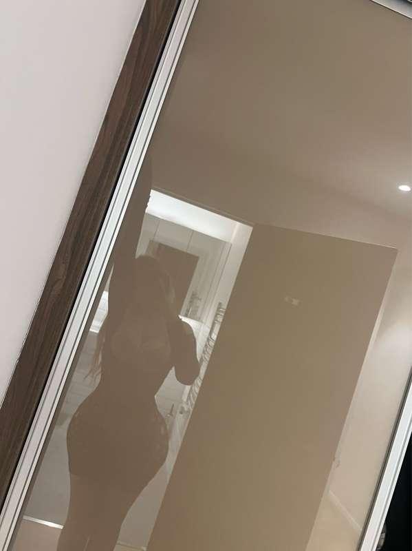 gaining weight and it’s going back to my ass life is good