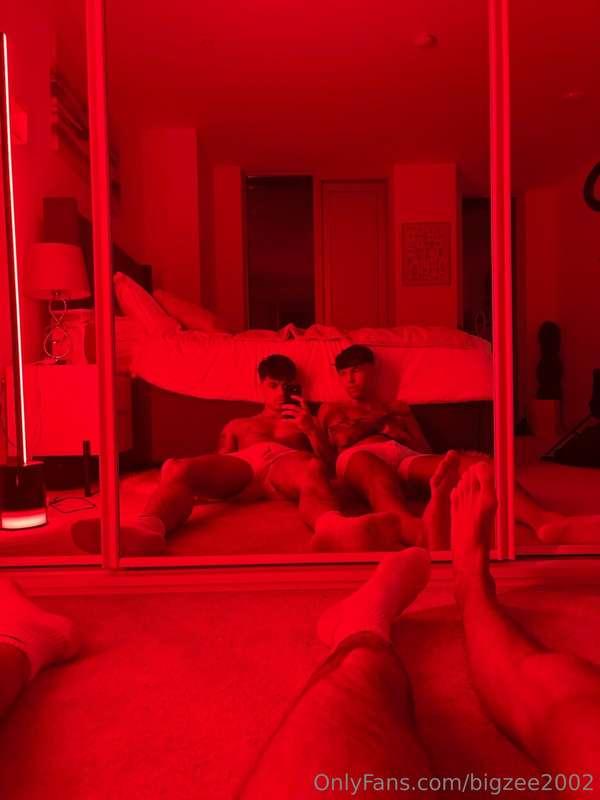 Can you handle the 2 of us at once? 😈