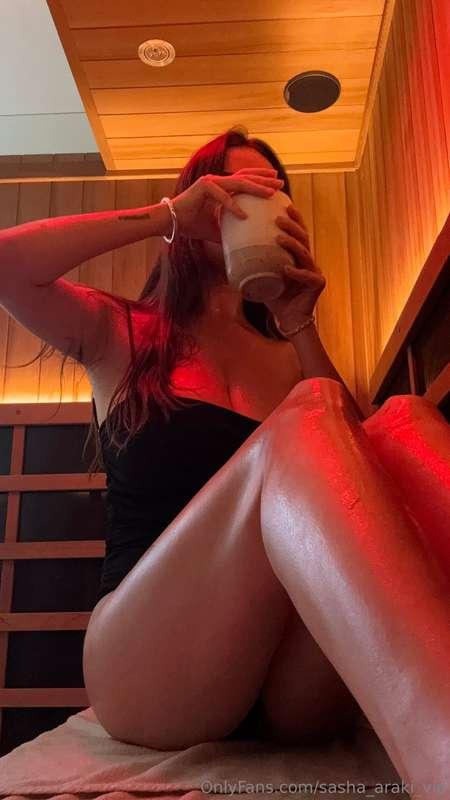 The sauna is my little ritual of cleansing and pleasure 🌿 Th..