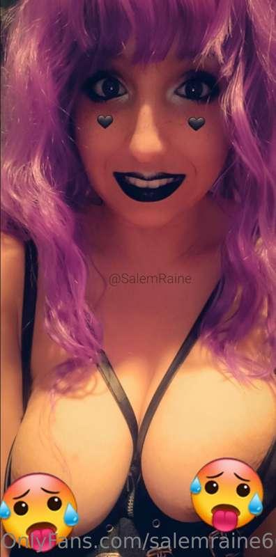 Purple hair is my fave 😍 
Ask for uncensored in the DMs 😉