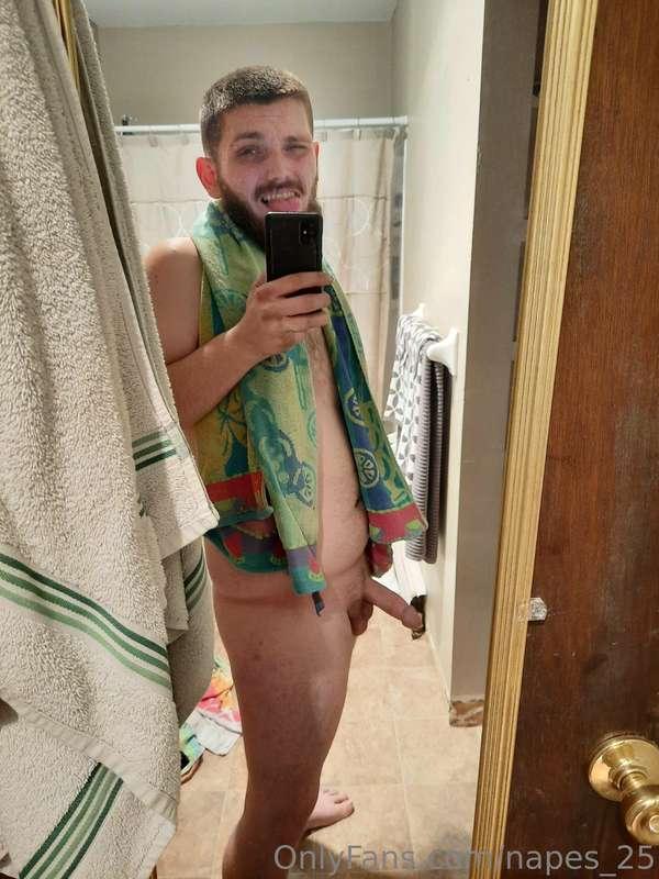 I need a shower buddy 👀😈