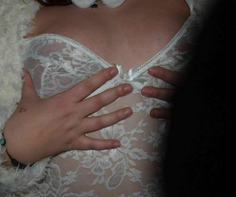 Follow @lilithtrixxx

- fetish friendly
- solo content plus ..