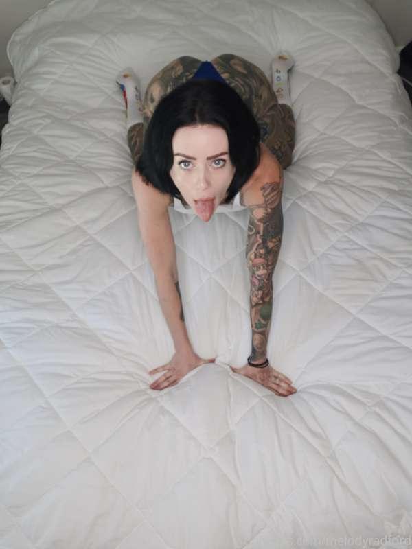 Tongue out ready to fill my mouth